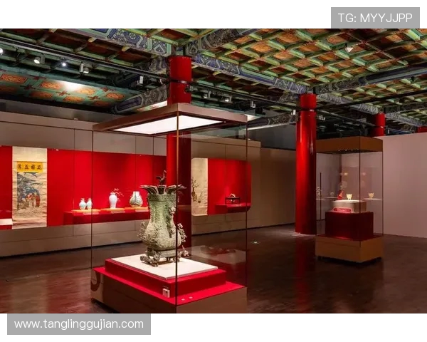 故宫特展排队超 10 小时?国宝热度下的 “守护” 与两难 故宫特展排队超 10 小时?国宝热度下的 “守护” 与两难